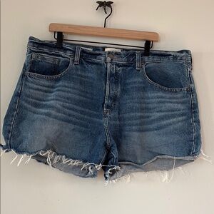 Universal Thread Blue Jean Shorts High-Waisted Frayed